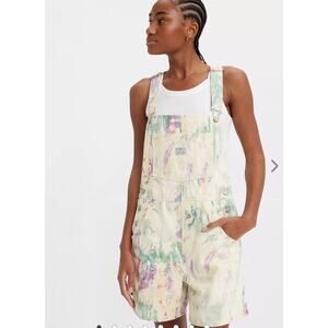 LEVIS Vintage Style Womens Boho Festival SHORTALLS Overall Denim M Watercolor
